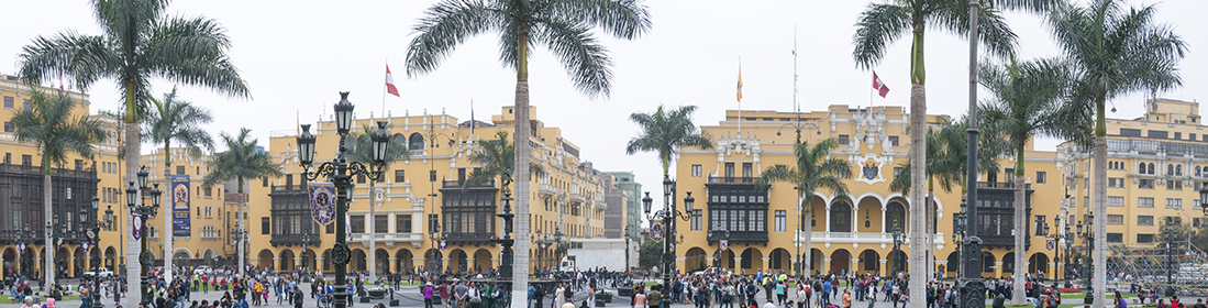 A panoramic view of people in the Plaza de Armas de Lima in the Peruvian capital city of Lima