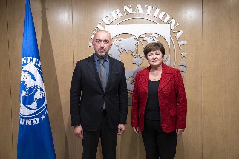 El Gobernador del Banco Nacional de Ucrania, Andriy Pyshnyy, y la Directora Gerente del FMI, Kristalina Georgieva. 