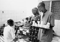 Centro mdico en Burkina Faso: Un buen ejemplo de atencin a la salud en el marco de la Nueva Asociacin.