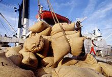 Cargo loads in Zanzibar, Tanzania: regional pact allows free movement of goods, labor, services, capital (photo: Guido Rossi/ZUMA Press/Newscom) 